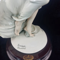 Thumbnail for Giuseppe Armani Florence Figurine lady Magic Flute 1449C LE 269/3000 Boxed decor15