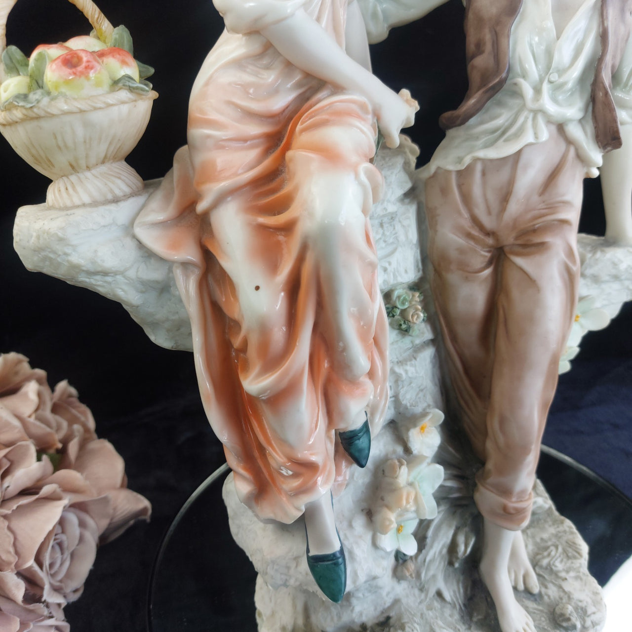 Anina ( La Anna) Collection Italian Alabaster –Couple in Love Figurine  1999. 1518