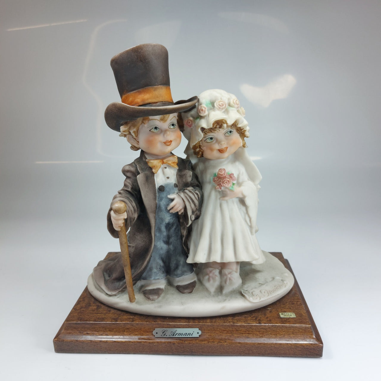 Vintage 1982 Giuseppe Armani Florence Italy Bride and Groom Figurine Statue.4