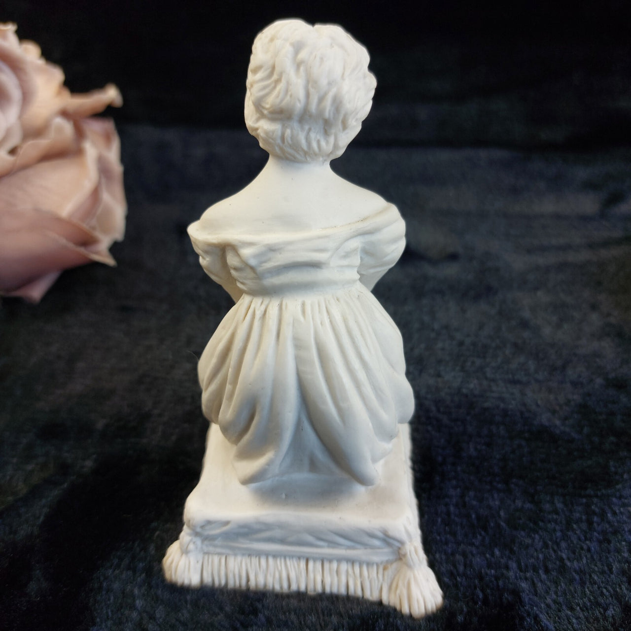 Michael Sutty Young Girl Figurine 5in Vintage Rare White Bisque England Ceramic3