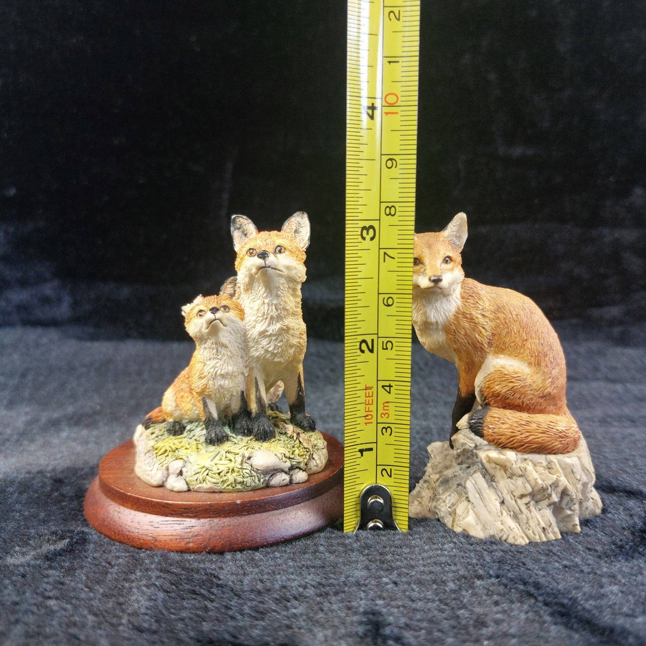 Border Fine Arts Fox Figurines: Fox & Cub, Vantage Point, damage ear 1990 & 19942
