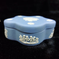 Thumbnail for Wedgwood Blue Jasperware Trinket Small Box Pentagon , Cherub Mot & Floral .2