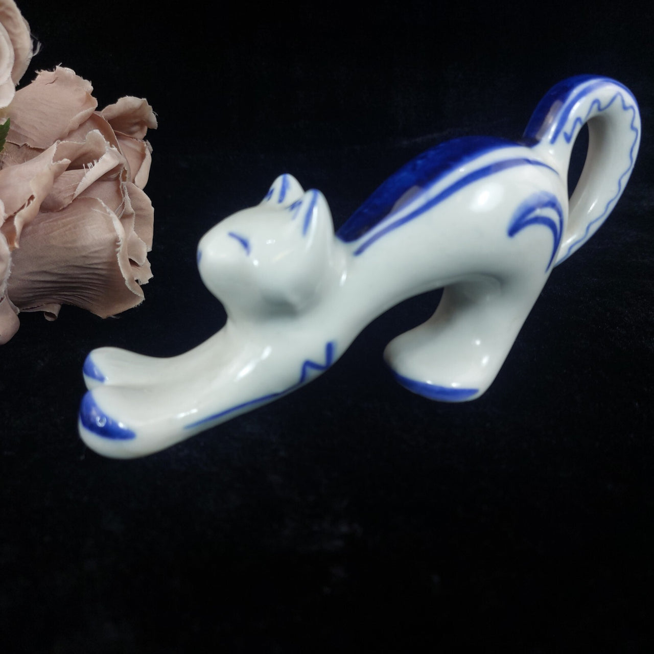 USSR Vintage Cat Figurine Good White Blue Stretching Kitten Russian Porcelain .1