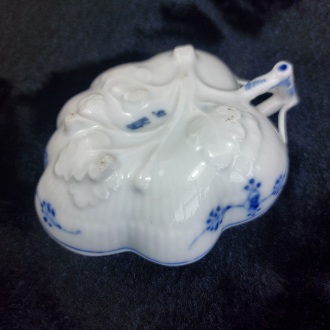 1870 Royal Copenhagen Blue Fluted Candy Leaf Dish Gold Edge Antique 1st Quality4
