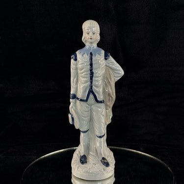 Antique Porcelain decor Colonial Man Figurine Blue White Glaze 11