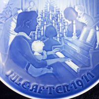 Thumbnail for Royal Copenhagen 3 Blue Plates –Carlsberg Collectibles Denmark Set   1977, 1991 11