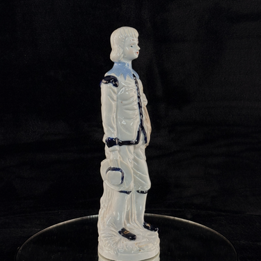 Antique Porcelain Colonial Figurine Blue White Gold Trim 11