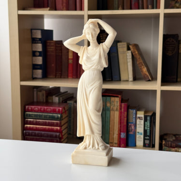 Classical Greek Style Female Figurine gift 22cm Resin Venus Ivory Look Sculpture0