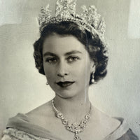 Thumbnail for Original Photograph Queen Elizabeth II by Dorothy Wilding 1952 -approved Print4