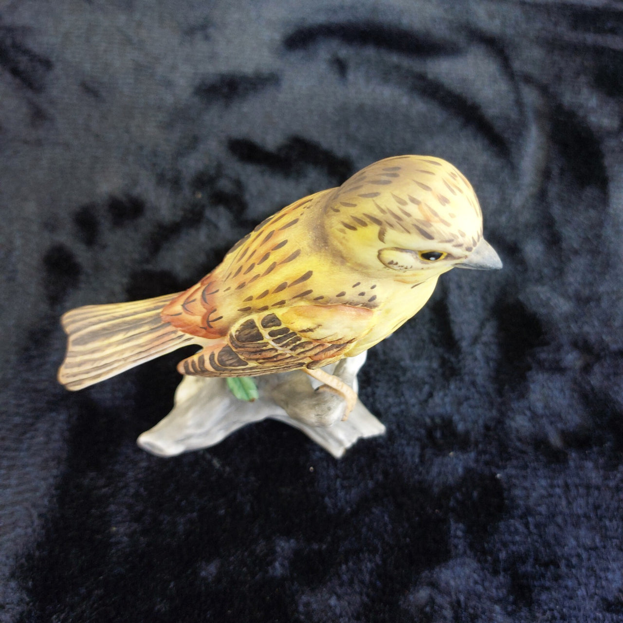 Mauri Yellow Bird Hammer Figurine Porcelain Hand Painted Collectible 5" Vintage.3