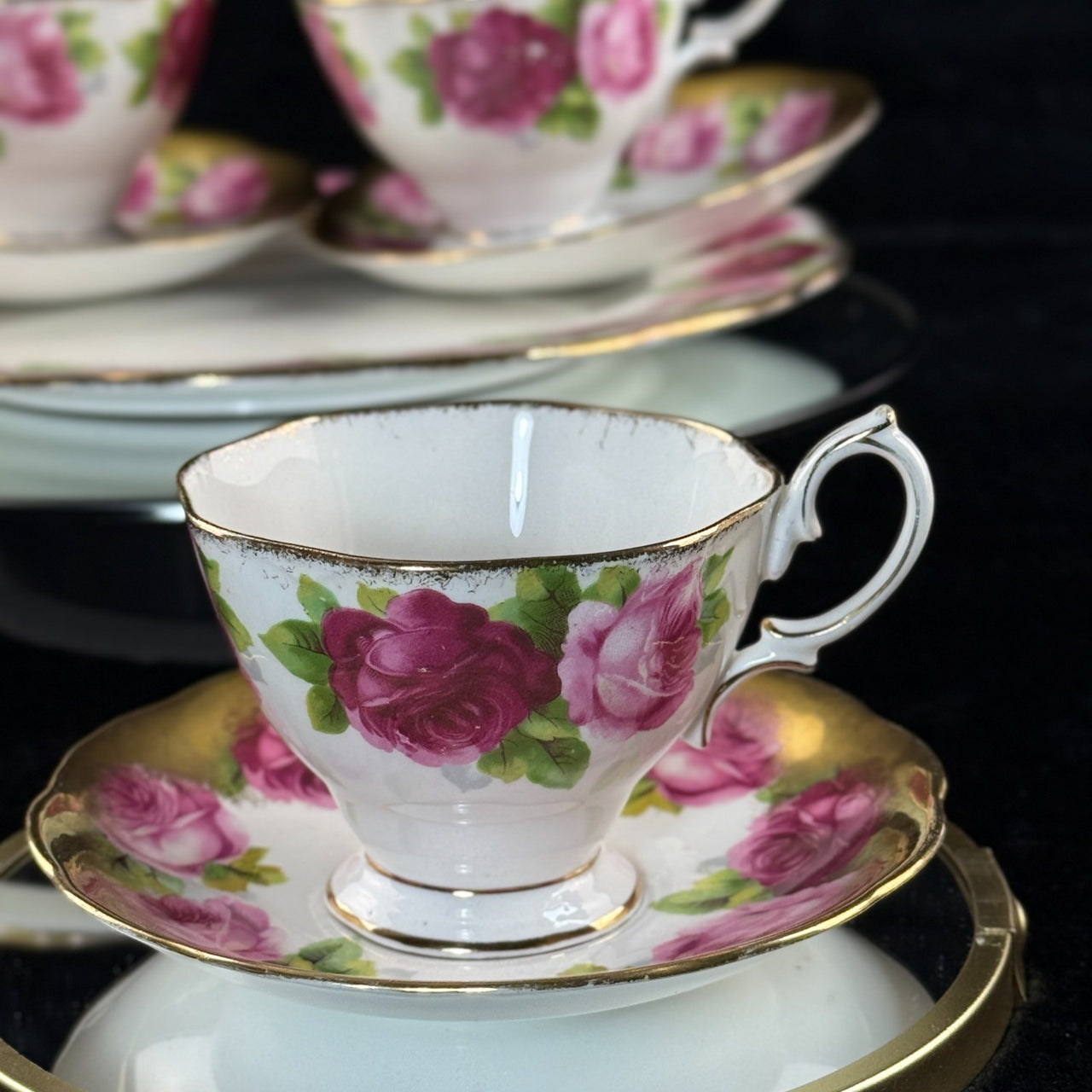 Royal Albert Pink Rose tea set of 3 &serving plate England stunning 7p tea set 6
