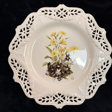 Royal Creamware Floral Gift Primroses Poppies Plates x2 Ltd Ed 10.5
