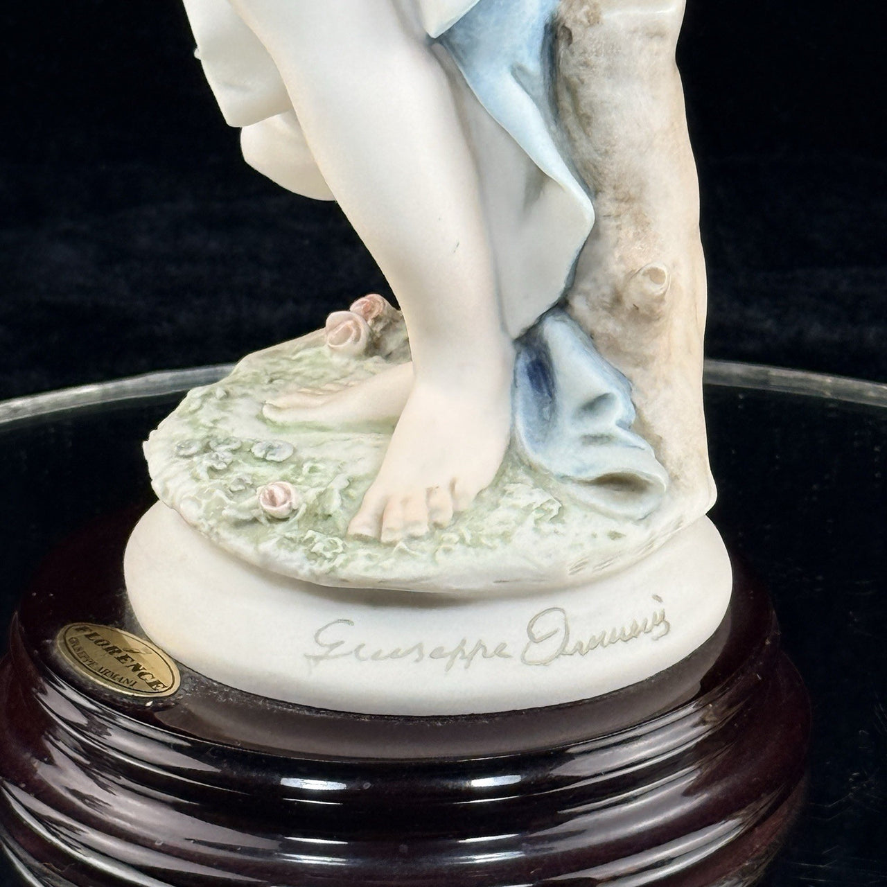 Giuseppe Armani Spring Florence Lady Flowers Figurine 0181C Italy HomeDecor 19927
