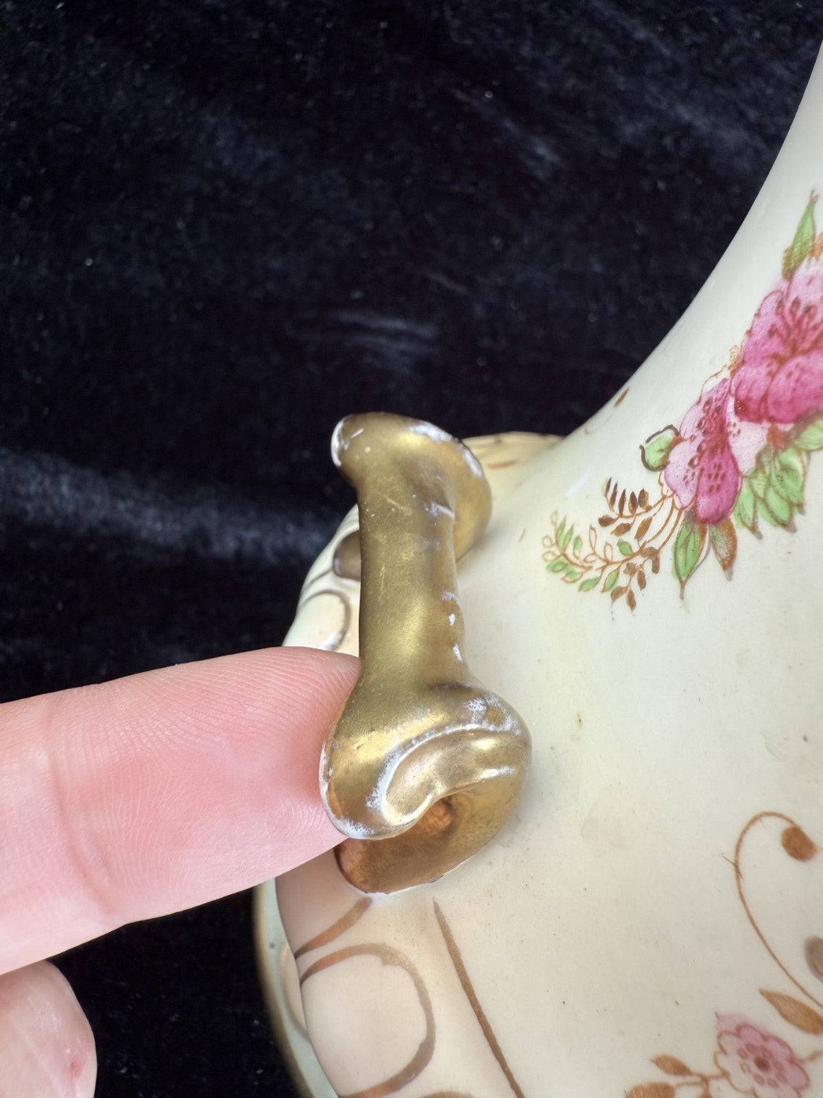 Antique Crown Devon Dora Pattern Urn Vase Gilded Floral Pottery c. 1914 Vintage11