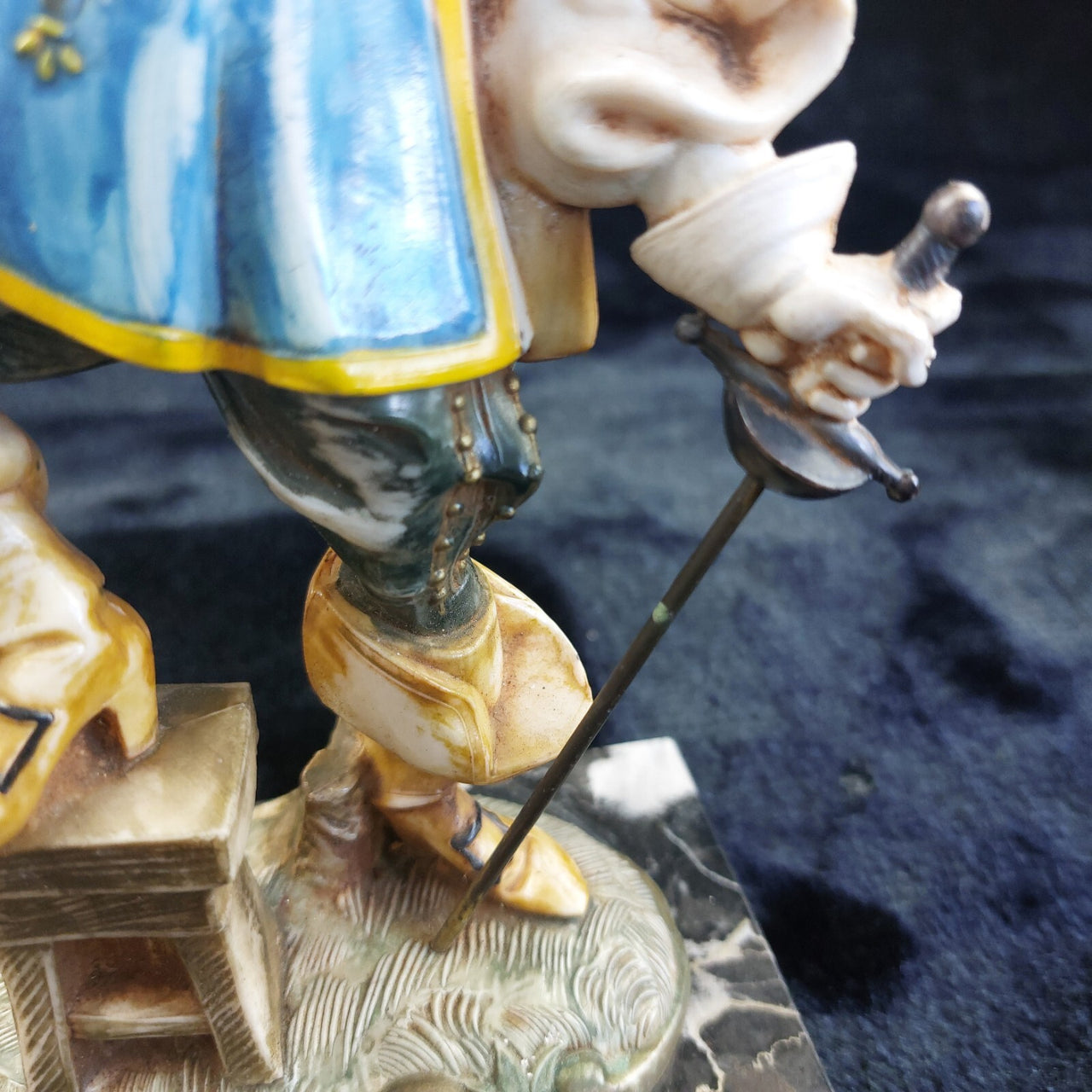 Italy Depose 732 Musketeer Figurine 9" Marble Base Hand Painted collectable gift10