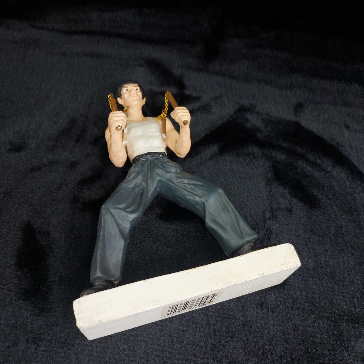 KLF Arts Martial Figurine Bruce Lee Style 9” Nunchucks Vintage Look Display.10
