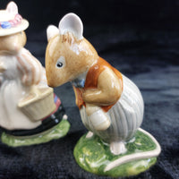 Thumbnail for Royal Doulton 1980s Brambly Hedge Mice Figurines Set Lord Lady Woodmouse Base4