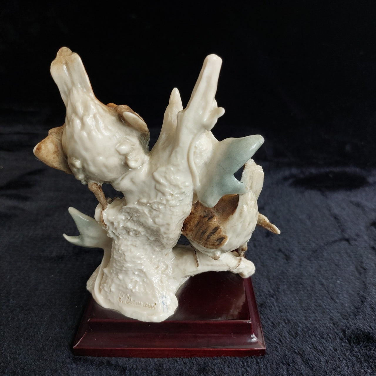 G.Armani Twin Birds Figurine  Italian Capodimonte Porcelain Signed 6.5” gift6