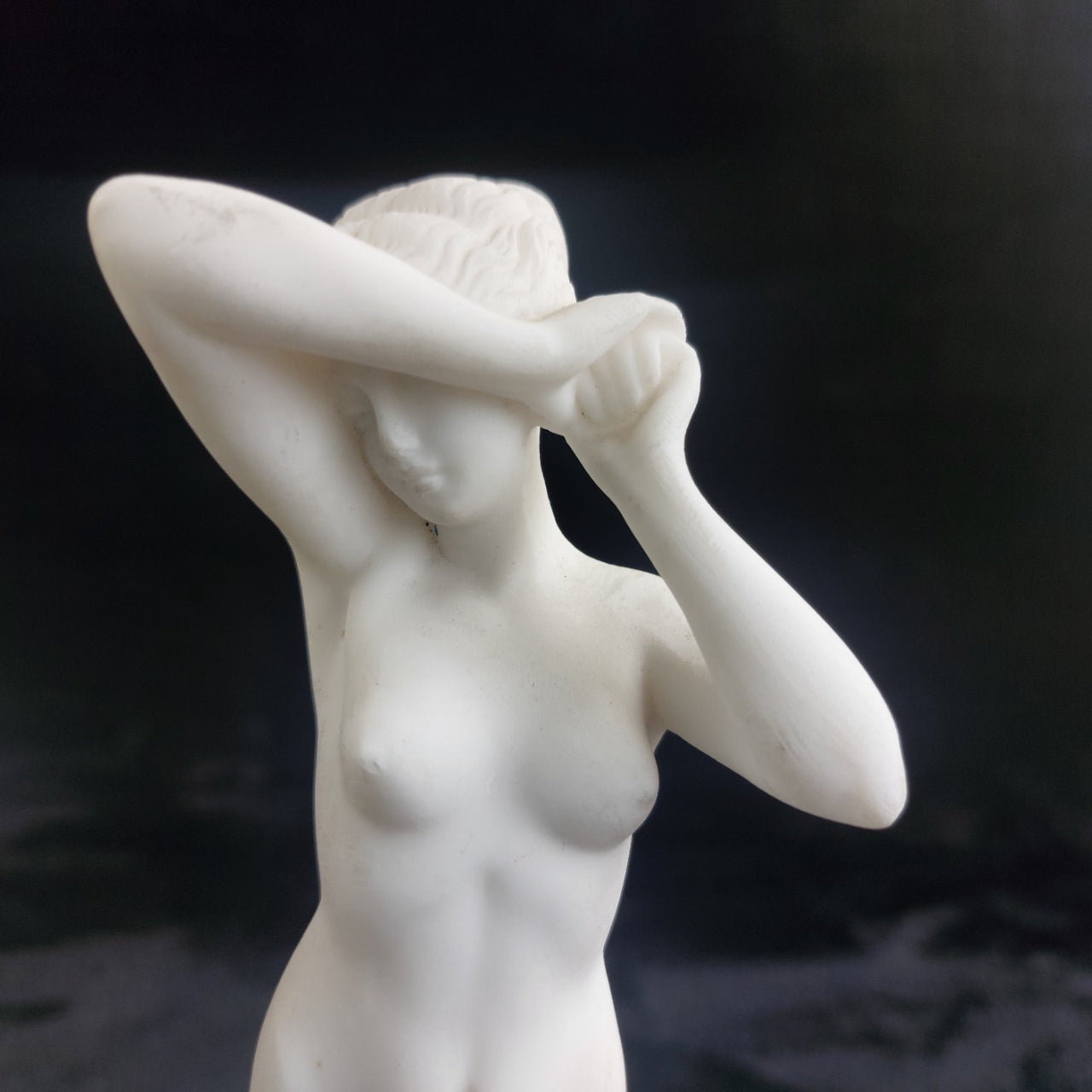 Michelangelo David & Female Nude Sculpture Pair – 9.5" Resin Greece Statue White7