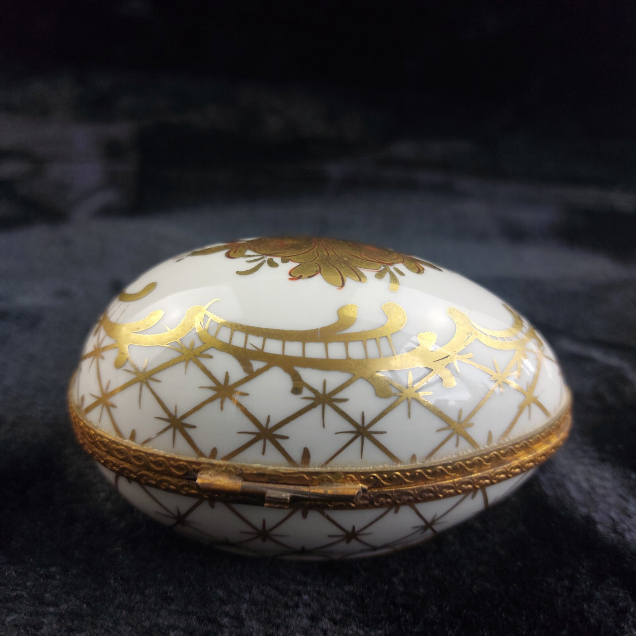 Porcelaine de France Gold Floral Egg Trinket Box Decor 4" Peint Main Hinged Vtg3