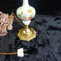 Thumbnail for Stunning Italian Porcelain gold brass Floral Table Lamp antique Decor 17