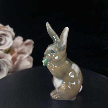 Royal Copenhagen Figurine Bunny Rabbit Brown White Denmark Porcelain 1019 1