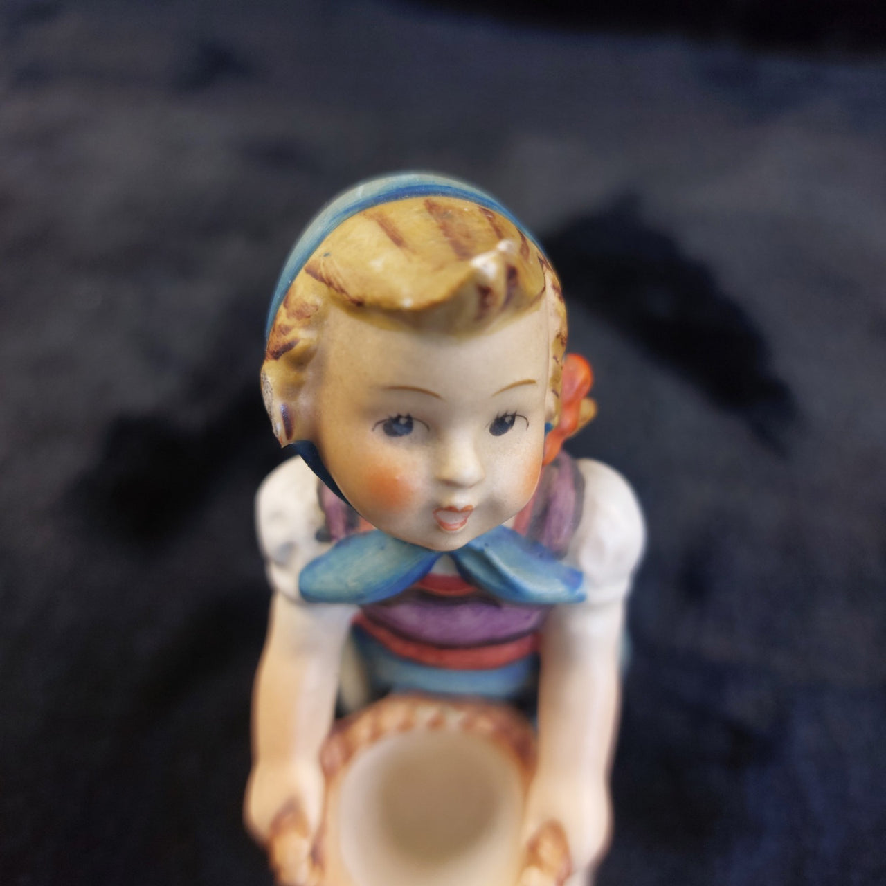 Goebel Girl Hummel With Basket Tree Scene Figurine W Germany Vintage see the pic3