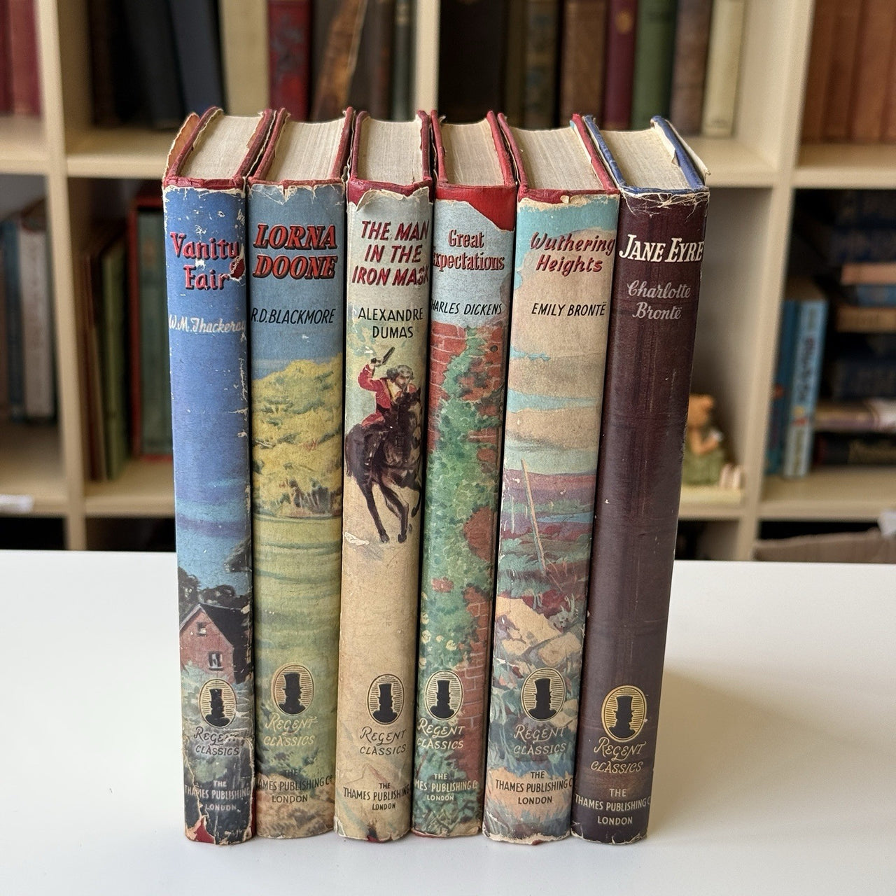 Vintage Classics Regent Book Set of 6 Little Women Treasure Island A Tale of Two20