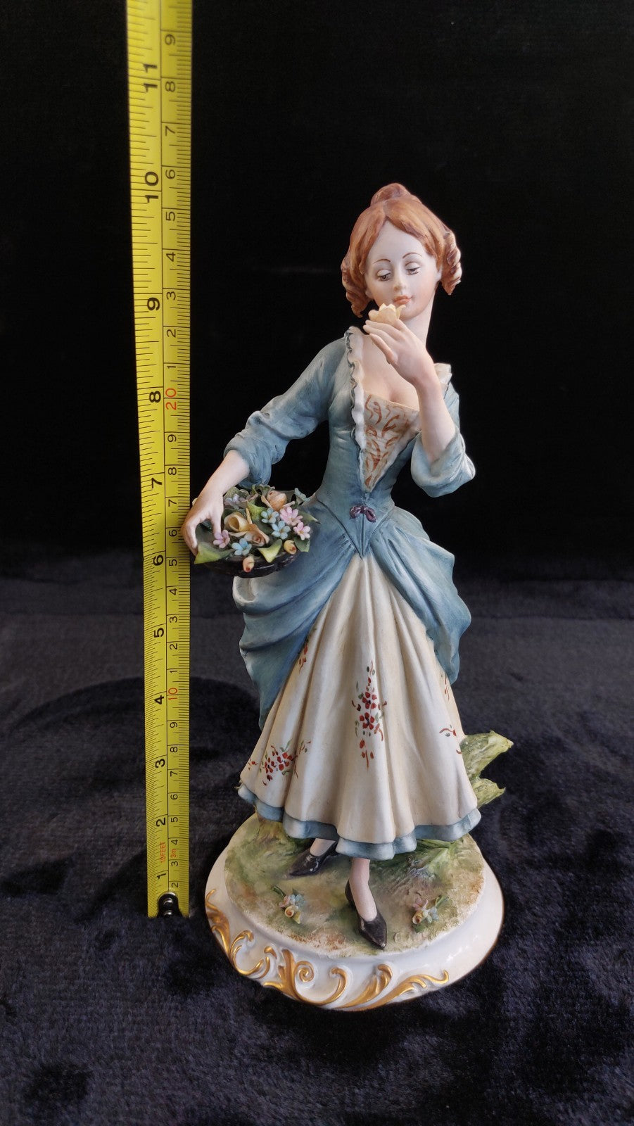 Capodimonte sign lady Figurine by Irene Tuzzi Flowers Basket 10" decor bookshelf10