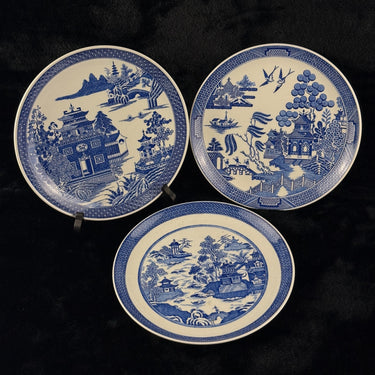 Spode Danbury Mint Willow Pattern Plates x3 Temple Landscape antique Blue White 1