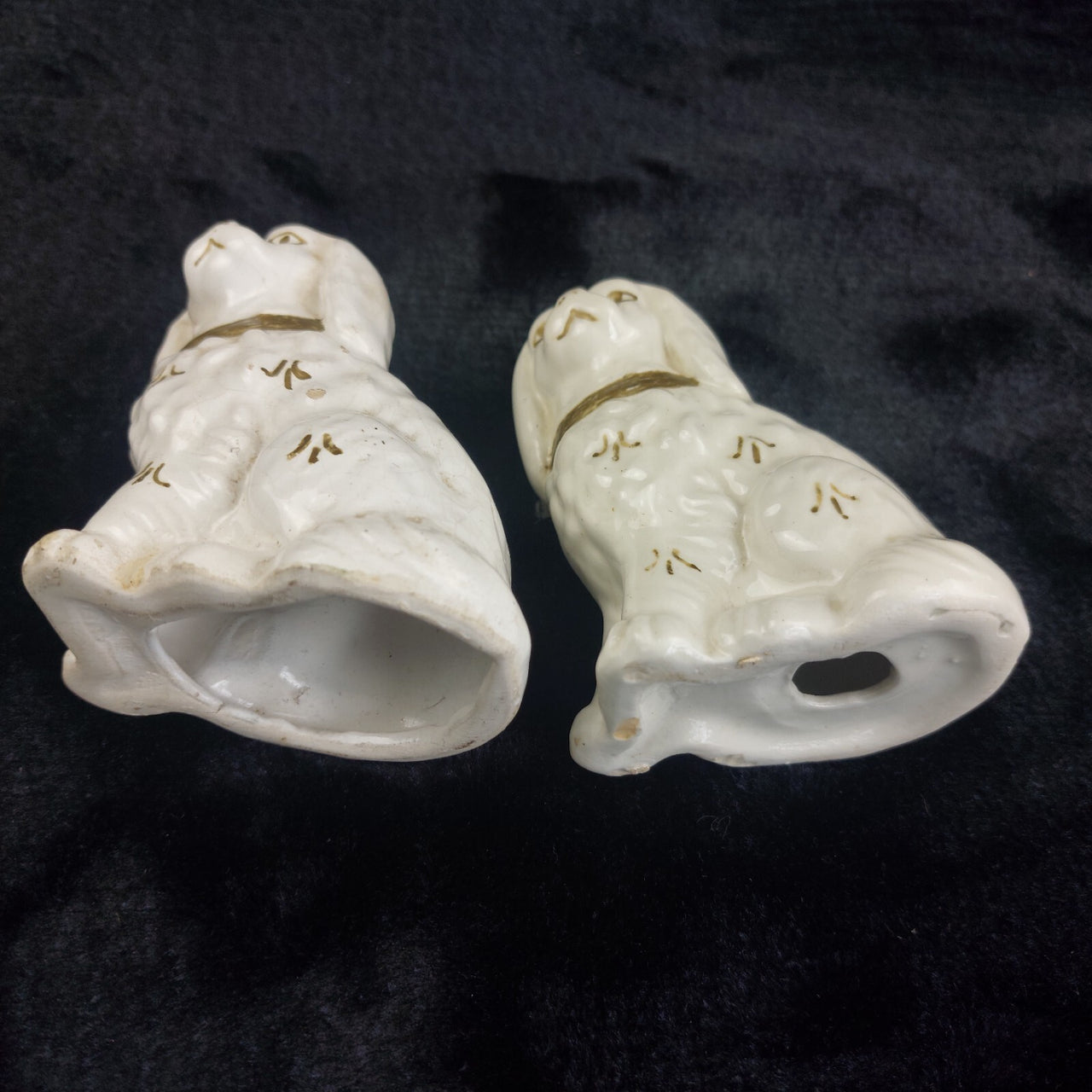 Antique Staffordshire Dog Style Figure pair White Accents Gold bookshelf decor7