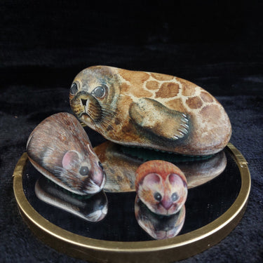 Rare M. Leadbetter 197880 Painted Stone Animals Seal, Wood Mouse, Harvest Mouse0
