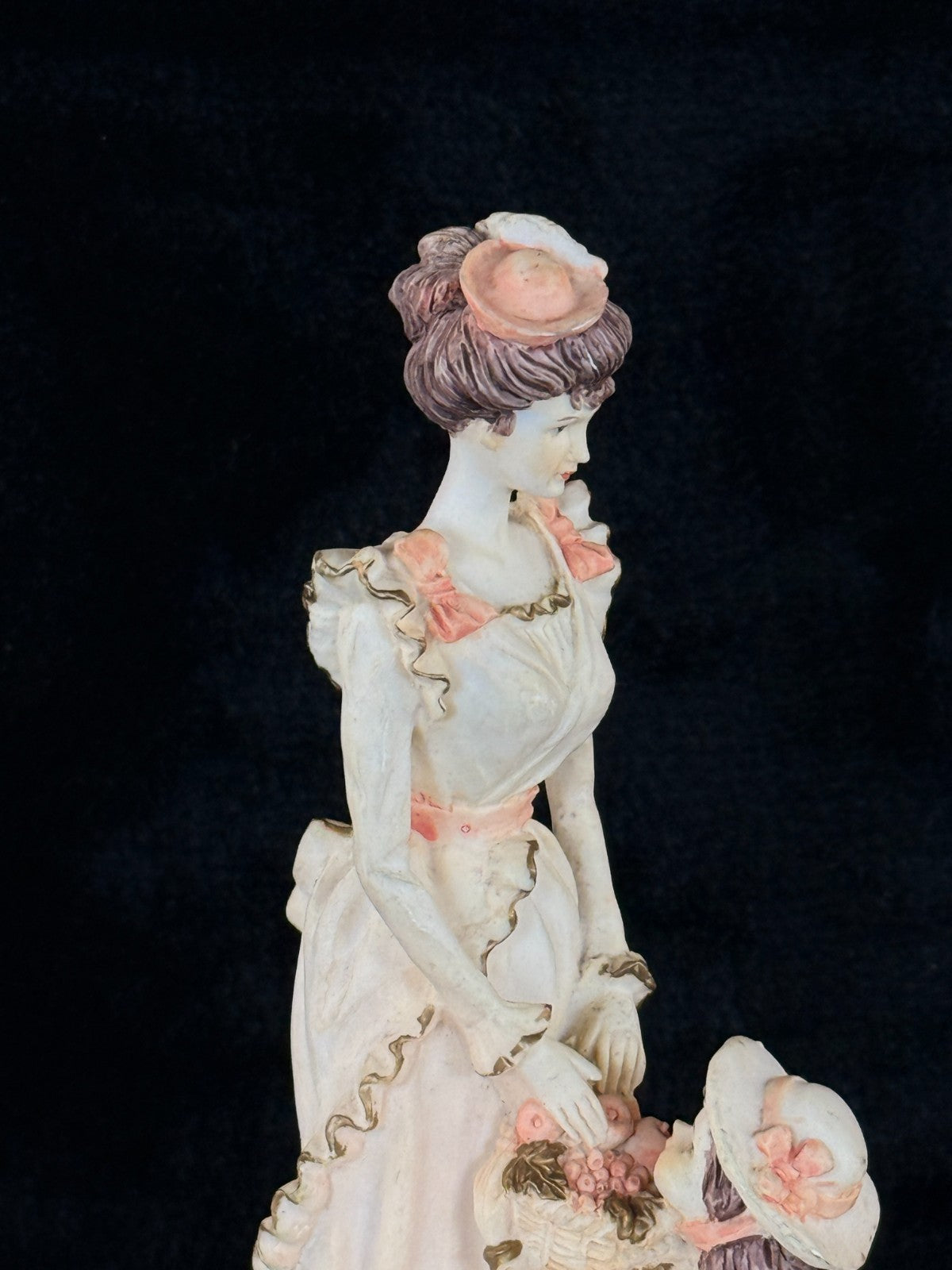 Vintage Sudehl Figurine Set of 3 Victorian Lady & Daughters Hand Painted Statues15