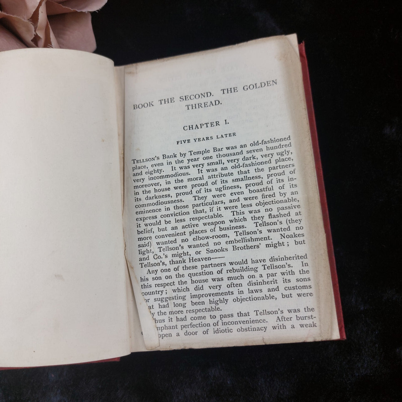 A Tale of Two Cities - Collins' School Classics - Clear- by Dickens Press Type12