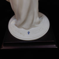 Thumbnail for Florence Armani Stepping Out Figurine – Mint Condition 1413F Lady With Box & COA18