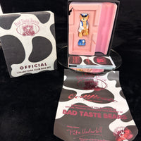 Thumbnail for Bad Taste Bears COLLECTORS OFFICIAL CLUB BOX SET Exclusive Mugs Milkman Figure1