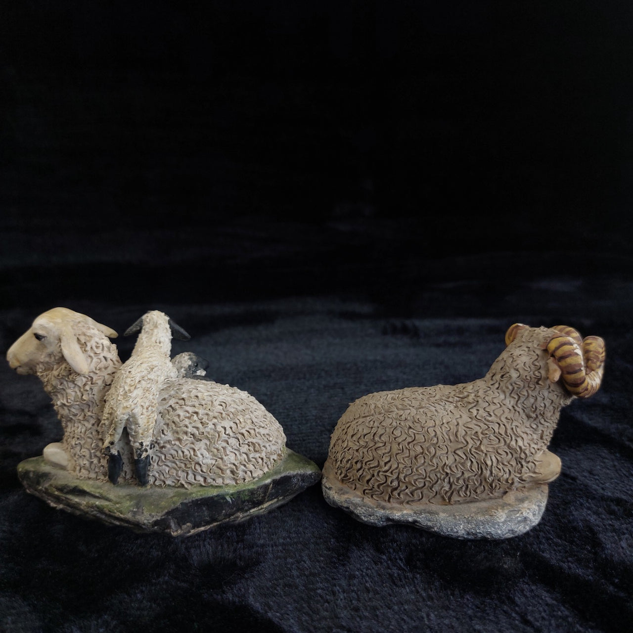 M Leadbetter Cornwall 1978â80 Figurines â Sheep with Lambs & Ram Rustic Set 4