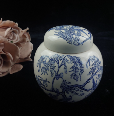 Mason’s Koro Ginger Jar Good 5.5 in Blue White Birds England Ringtons Porcelain0