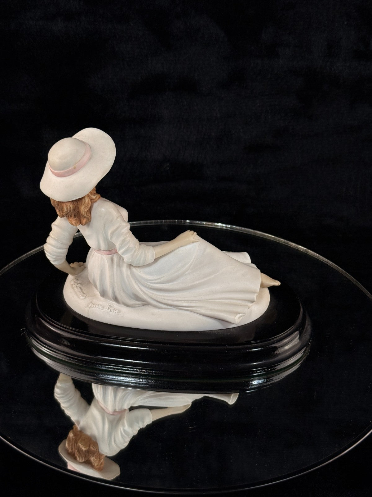 Leonardo Ella Collection Figurine by Annie Rowe with Box 705g Lady gift White 6"4
