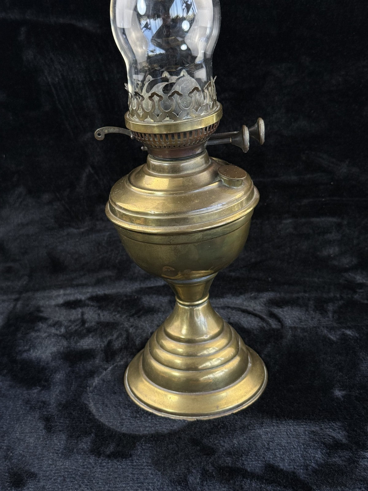 Vintage Vapalux Brass Oil Lamp  British Made Kerosene Lamp 20 in18