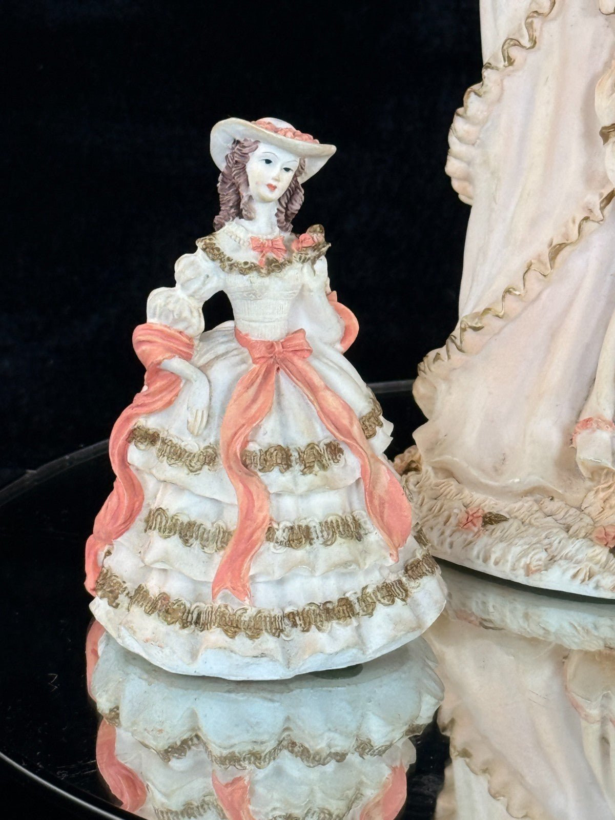 Vintage Sudehl Figurine Set of 3 Victorian Lady & Daughters Hand Painted Statues17