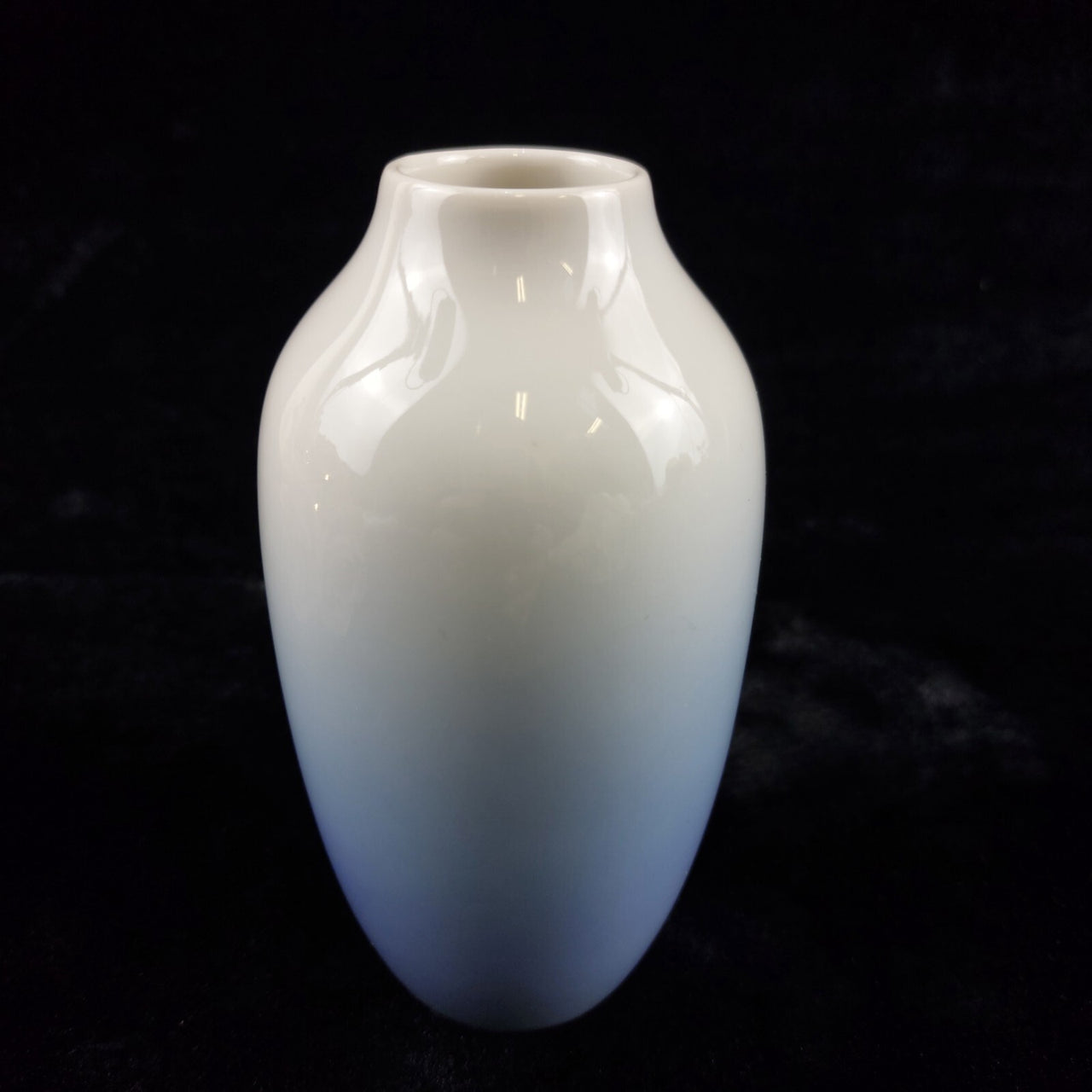 Royal Copenhagen Porcelain Vase 1965 , Collectable Gift, Luxury Denmark blue8