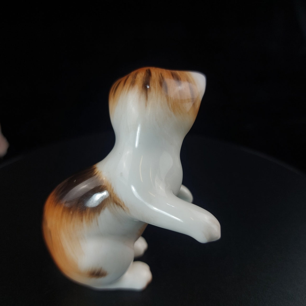 Royal Doulton Kitten Figurine Good Porcelain Cat HN2582 England Vintage Rare2
