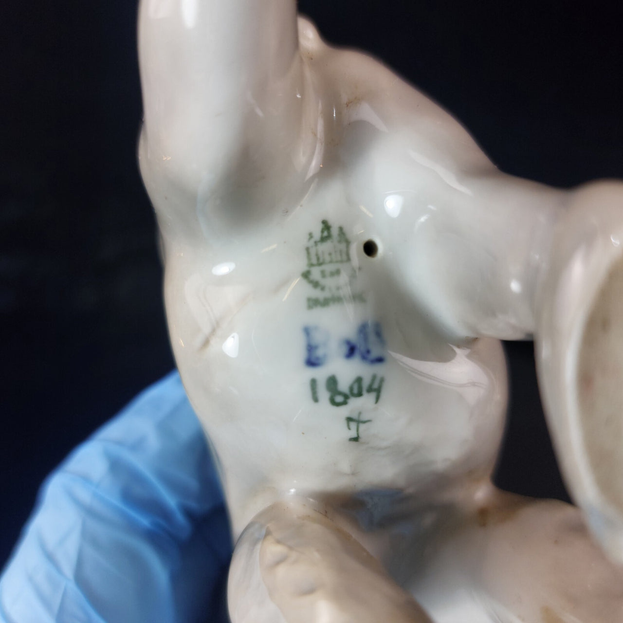 Bing & Grøndahl Bear Figurine B&G 1804 Good Condition Porcelain Denmark 9.5x16cm7
