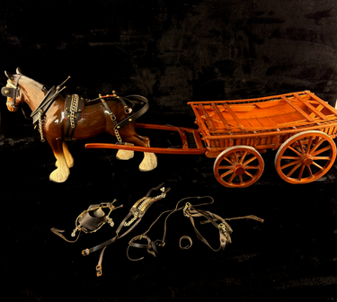 Large Porcelain Draft Horse & Wooden Farm Wagon Carriage Model see the pics1