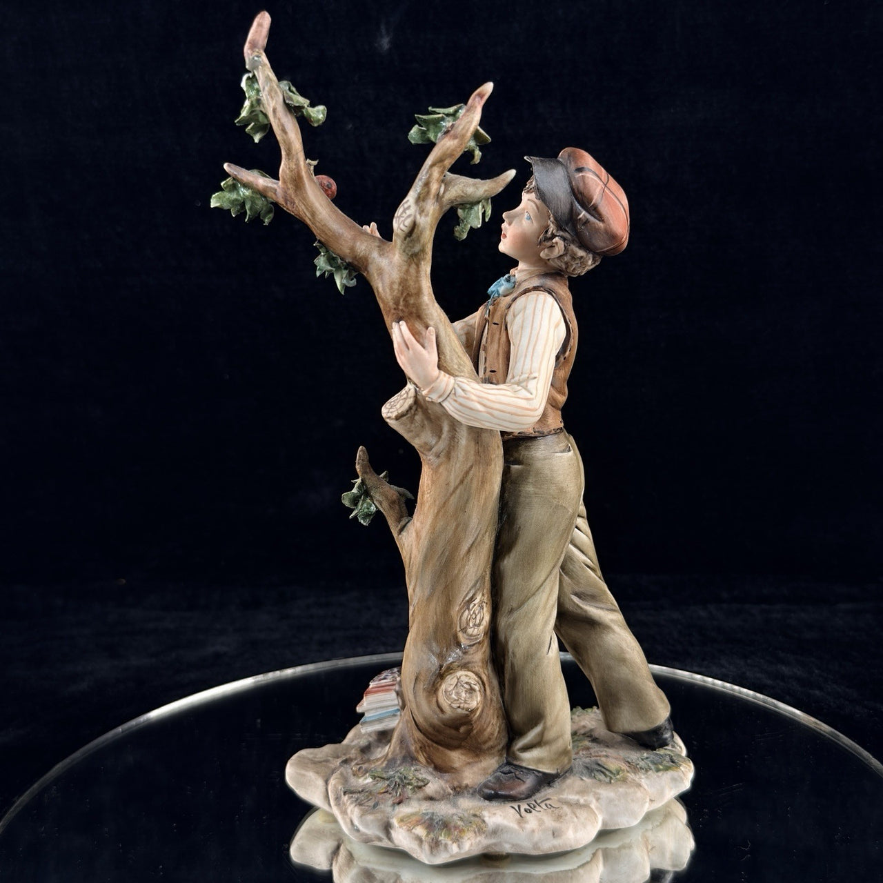 Capodimonte Volta Boy with Tree Figurine Hand Painted Italian Porcelain See Pics17