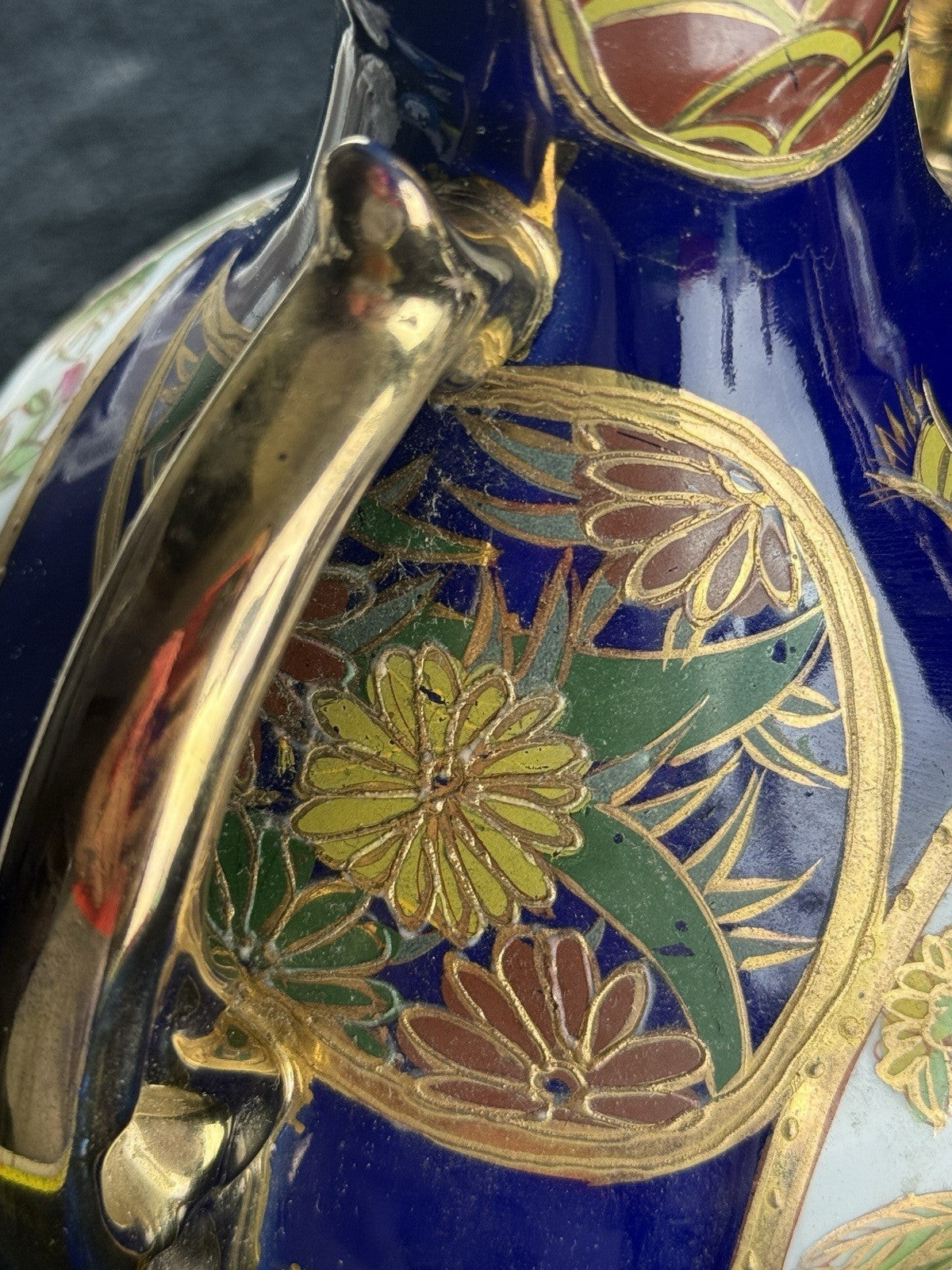 Japanese Blue Cobalt Porcelain Vases Pair Gold Gilt Floral Moriage Antique Decor14