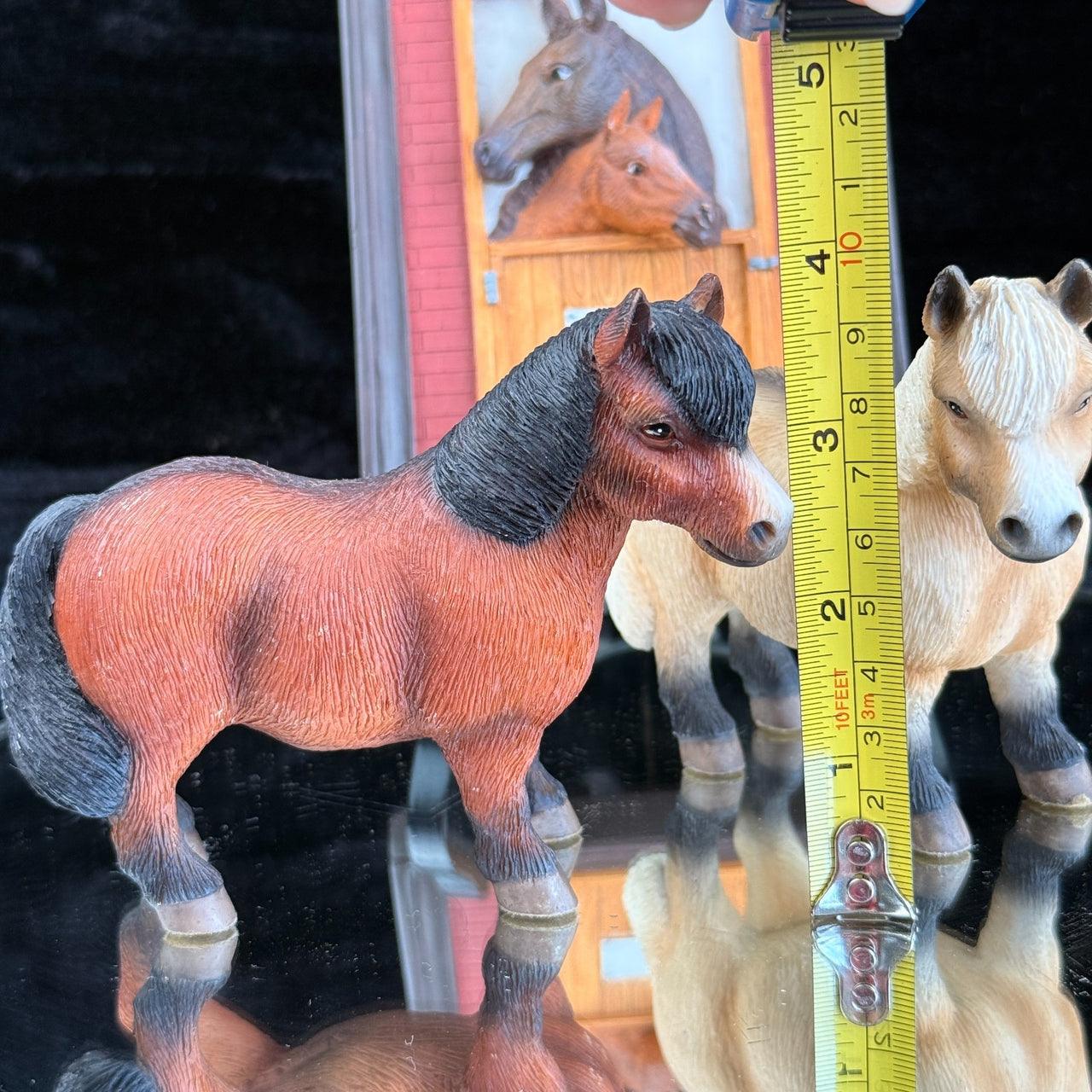 Leonardo Horse Figurines & Wall Plaque Realistic Resin Pony Models Set of 35