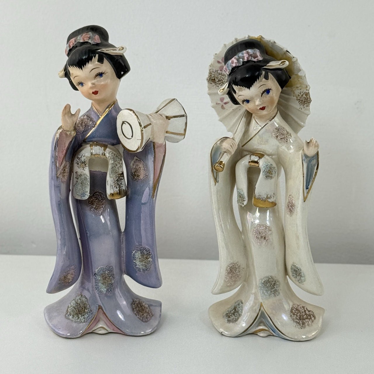 Vintage Geisha Girl Figurines Pair 9” Ceramic Japan Style Kimono Parasol & Drum1