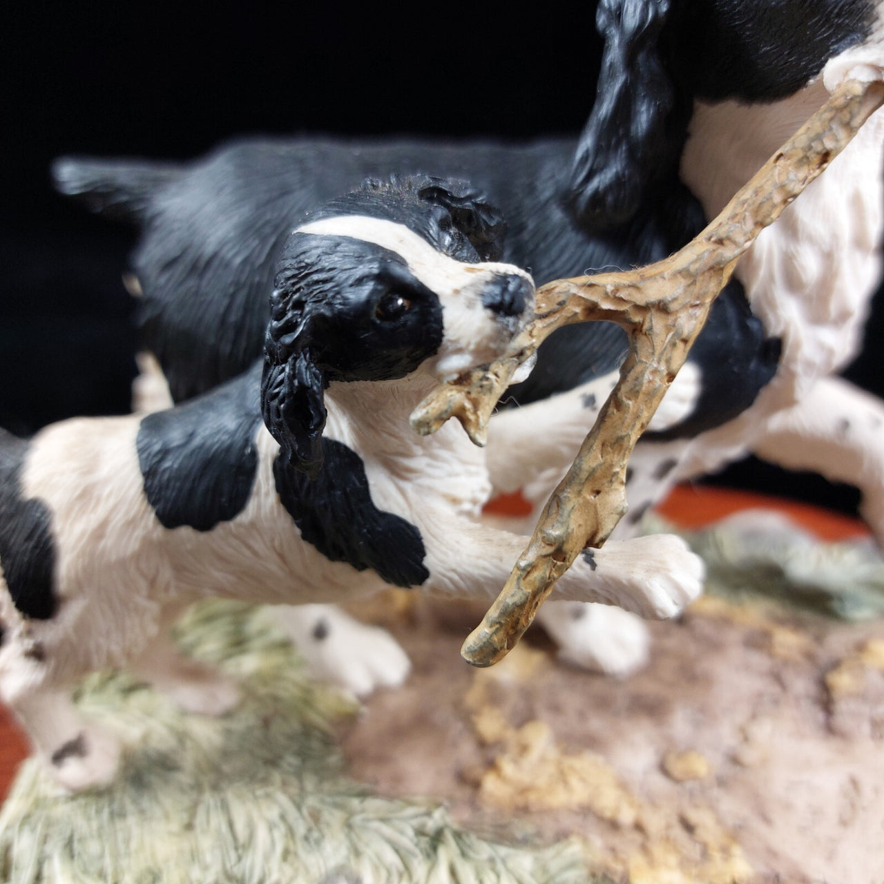 Border Fine Arts 'Springer Spaniel & Pup' - J.A. Bubler Collectible Figurine7